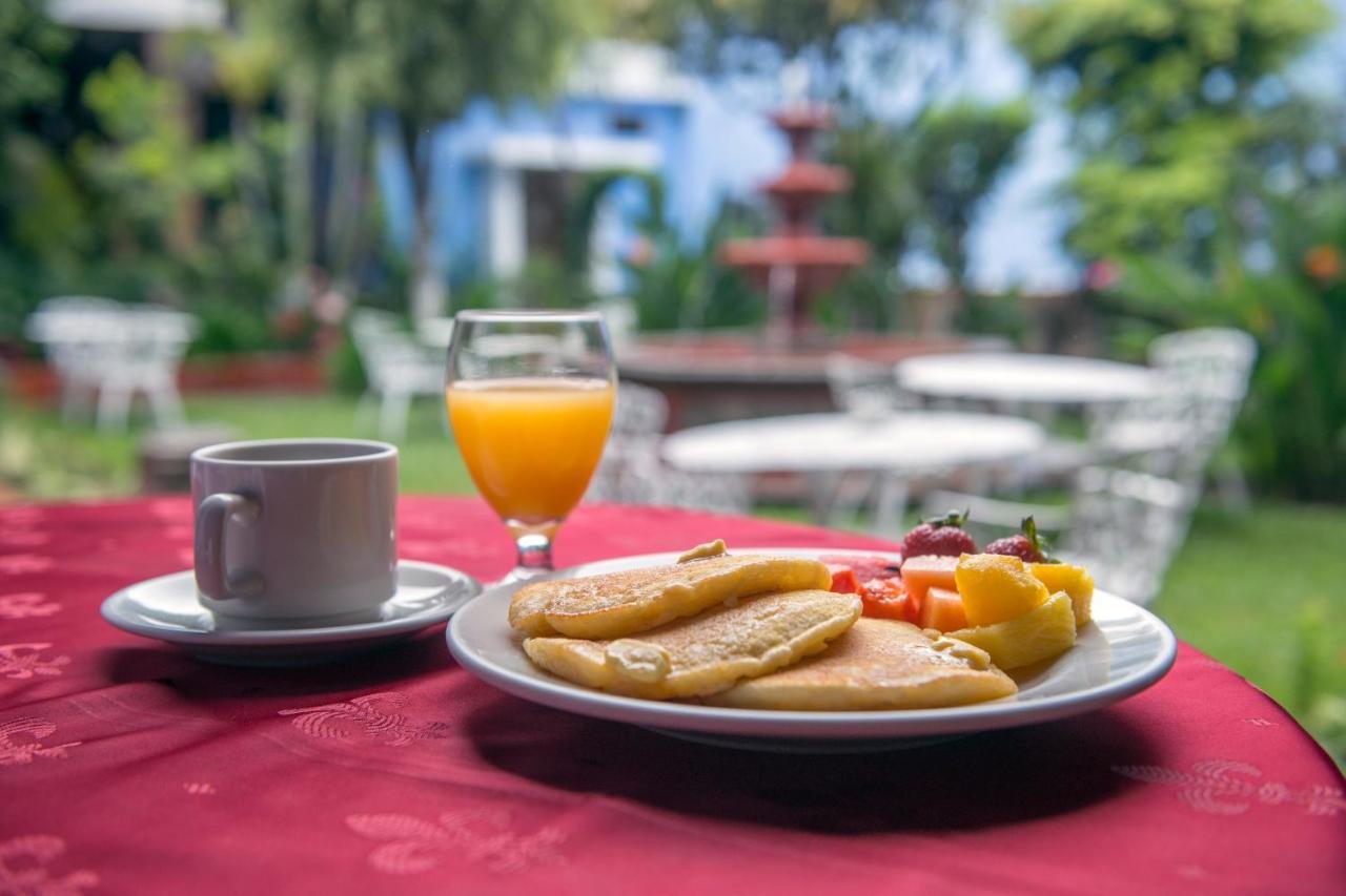 Hotel Casa De Las Fuentes 안티구아 과테말라 외부 사진
